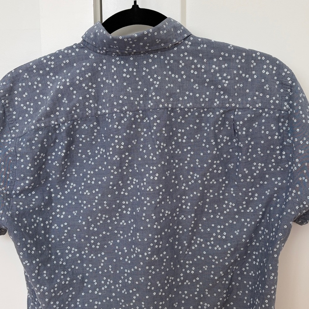 J. Crew Gray Patterned Button-Up Chambray Shirt - image 4